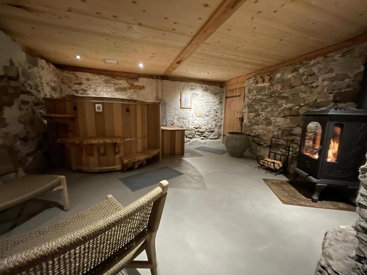 Alpen Charme - Chalet D'Hotes Et Spa Gsteig Exteriér fotografie
